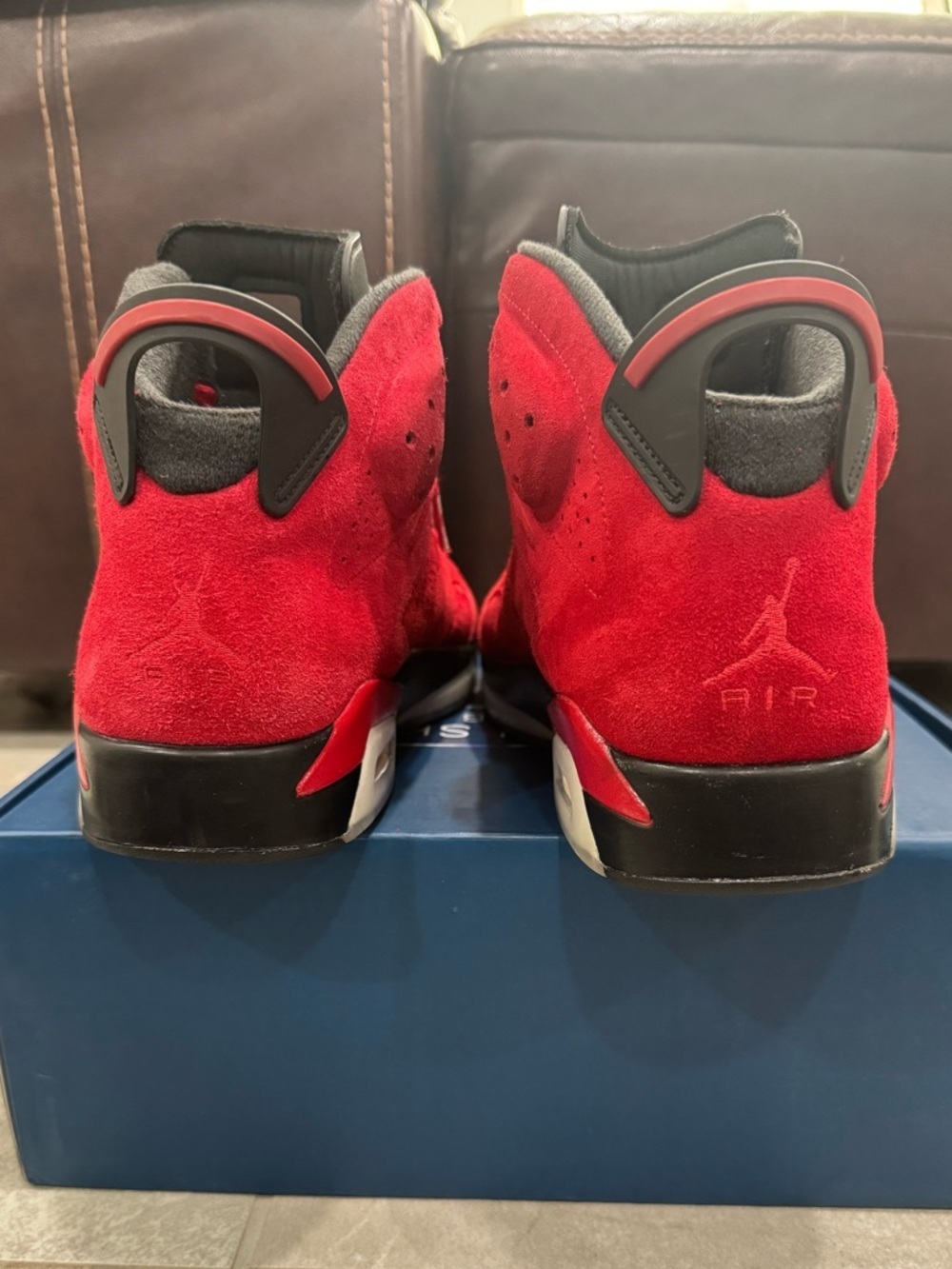 Size 10.5 - Air Jordan 6 Retro Toro Bravo - Picture 3 of 5